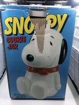 Vintage 1990&#39;s Benjamin &amp; Medwin 11.5&quot; Snoopy Cookie Jar w/Box - £25.99 GBP