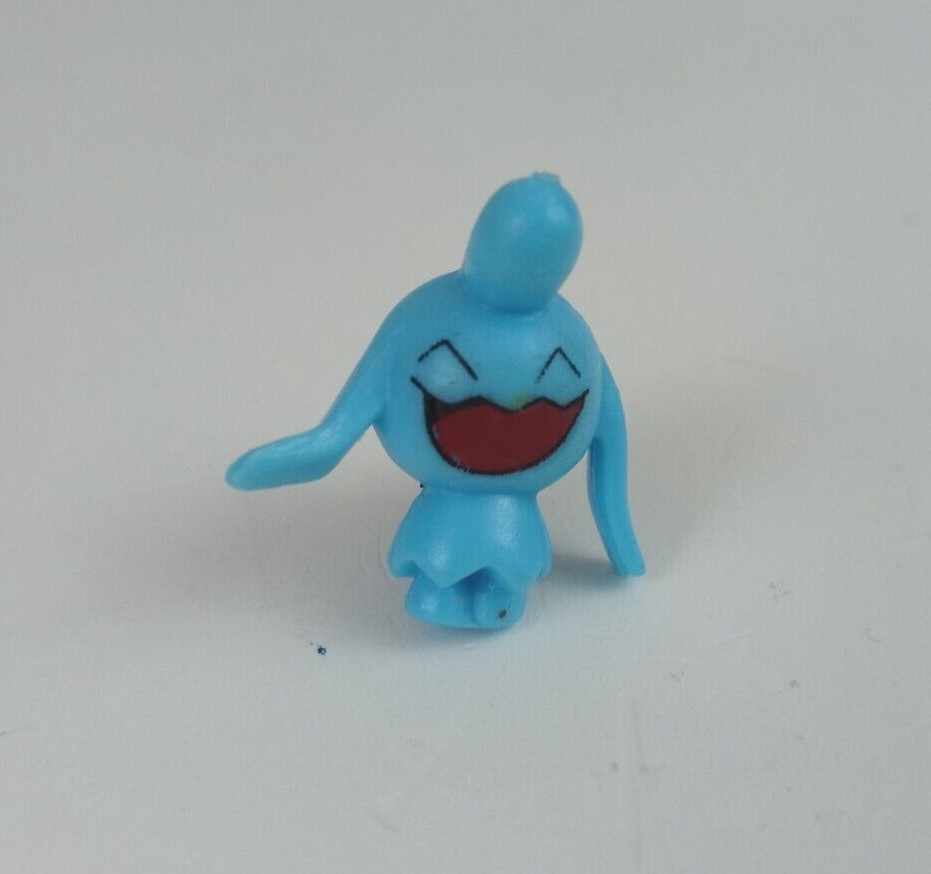 Vintage Pokemon 1&quot; Micro Mini Collectible Figure Wobbuffet - $12.86