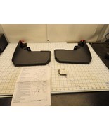 GM 84109906 Splash Guards Rear VQK With Bowtie Logo - $2,065.55 MXN