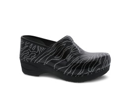 Dansko women&#39;s xp 2.0 patent clogs in Glitter Waves - £79.71 GBP