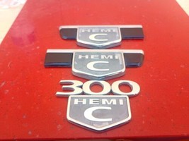 05 06 07 08 09 10 Chrysler 300 Hemi C Rear + Fenders Emblem Logo Badge - £28.27 GBP