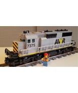 Custom Train Unstoppable 7375 GP40 Engine -Please Read Item Description- - £117.02 GBP