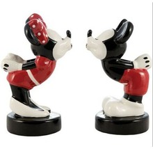 Disneys Mickey &amp; Minnie Kissing Ceramic Salt &amp; Pepper Shakers Style 2 NE... - $21.28