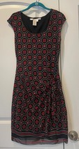 max studio small faux wrap side tie sleeveless shift dress red black boho - $272.74 MXN