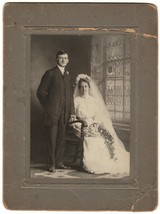 Cabinet Photo of Newly Married Couple named in Chicago Turn of Century, ... - £5.67 GBP