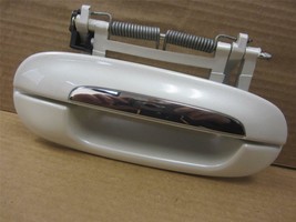 Cadillac 03-07 CTS 06-11 DTS 00-05 Deville Psngr RH Front or Rear Door Handle - £21.11 GBP