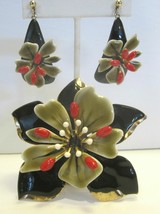 FLOWER POWER Brooch Pin and Matching Pierced Earrings Gold Red Black Enamel - $34.95