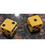2002 The Simpsons Clue Game Replacements~ Set Of 2 Yellow Dice - £4.77 GBP