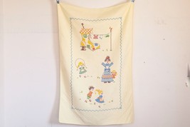 Charming Vintage Child&#39;s Crib Quilt - Hand Stitched &quot;Woman in a Shoe&quot; - £48.58 GBP