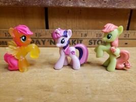 Lot of 3 My Little Pony 2010 Series 7 Fluttershy Peachy Sweet &amp; Lucky Swirl 2in - £13.94 GBP