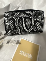 Michael Kors Logo Jet Set Zip Around Card Case Black Multi NWT $98 - £54.15 GBP