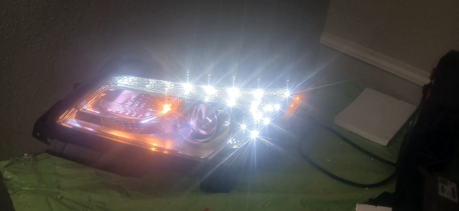 14-16 BUICK LACROSSE DRIVER LEFT HID XENON HEADLIGHT W/LED/AFS OEM 26672545 - $593.01