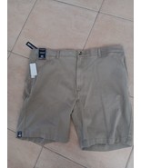 ROUNDTREE &amp; YORKE MENS KHAKI BERMUDA FLAT FRONT SHORTS 9&quot; INSEAM SIZE 42... - $19.79