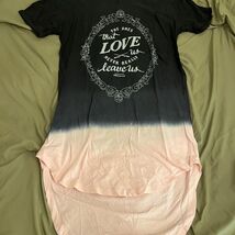 Harry-potter Women&#39;s Black and Pink T-shirt - $126.04 MXN