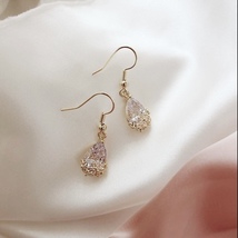 18K Gold Plated Crystal Teardrop Dangle Drop Earrings for Women - £7.95 GBP
