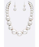 Shiny Beads Iconic Collar Necklace Set - £14.05 GBP