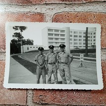 Keesler Air Force Base Biloxi MS Nov 3 1957 1st Week Basic Training Three Airmen - £19.94 GBP