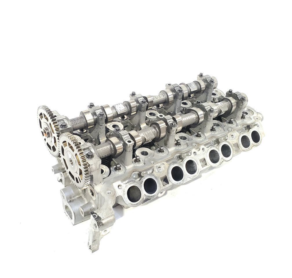 2016 2019 Nissan Titan XD OEM Cylinder Head With Cams And Exhaust Manifold  Item image 3