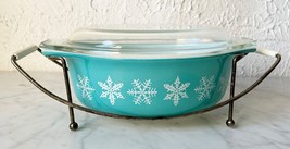 Pyrex Turquoise Snowflake Vintage Casserole Dish &amp; Lid  043 1.5 Qt Metal Carrier - £48.35 GBP