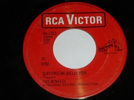The Monkees Daydream Believer Canada Import 45 Rpm Record RCA Victor Label - £39.86 GBP