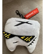 Portable Teeth stuffed toy case reel plush prize - $256.08 MXN