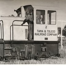 Tama &amp; Toledo Railroad #2 Diesel Locomotive Train Photograph at Tama Iowa 1947 - £9.72 GBP