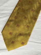 Robert Talbot Best Of Class Tie Gold Chevron Diamonds Silk USA Made - $373.18 MXN
