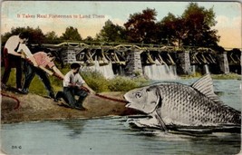 Exxagerated Fish and Fisherman Sportsman Men Landing a Big One Postcard Y15 - £12.49 GBP