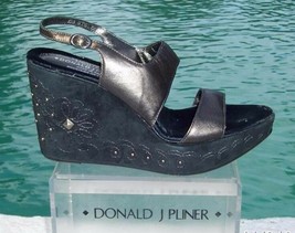 Donald Pliner Couture Metallic Leather Wedge Shoe Suede Embroidery 9 10 $275 NIB - £87.65 GBP