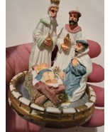 Vintage 1994 House of Lloyd Wise Men Baby Jesus Figurine Miniature Vtg - £27.33 GBP