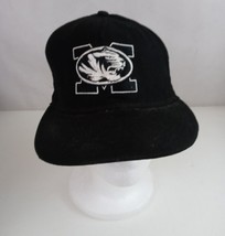 New Era 59 Fifty  NCAA Mizzou Tigers Black Fitted Baseball Cap Size 7 1/8 - $14.84