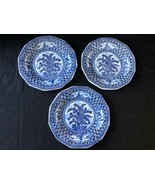 set of 3 antique chinese porcelain plates. Marked with characters bottom - £101.43 GBP