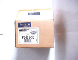 Progress Lighting P3405-30 Clear Glass Ceiling Fixture Flush Mount - $9.00