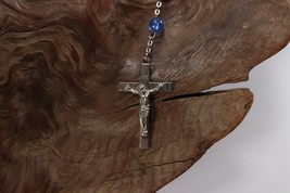 Vintage Silver Tone Blue Bead INRI Jesus Crucifix Cross Pendant Rosary Necklace - £9.34 GBP