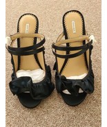 LEON MAXMAX STUDIO ECLIPSE SATIN CROSS STRAP HIGH HEELED SANDAL - $2,379.93 MXN