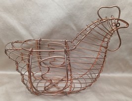 Vintage Copper Toned Metal Wire Egg Basket Chicken Hen Country Farmhouse... - $275.73 MXN