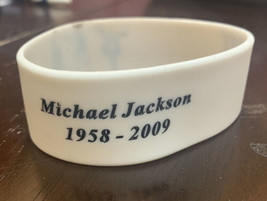 Dixinla Sports Wristbands- Fashion Bracelet w/Pattern &#39;Michael Jackson&#39; ... - £5.52 GBP