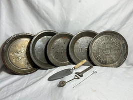 Vtg Mixed Pie Tray Pan Plate Lot Of 5 W/ Pie Crimper, Tester Needle &amp; Pie Knife  - £39.58 GBP