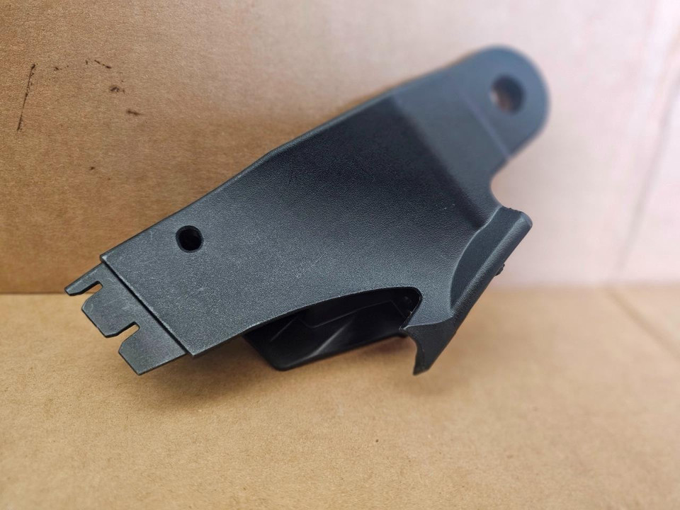 OEM Hyundai Elantra Headlamp Bracket left Driver LH Side OEM 2019 2020 - $22.76