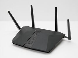 Netgear Nighthawk AX6 AX5400 Dual-Band Wi-Fi 6-Stream WiFi Router RAX50-100NAS image 2