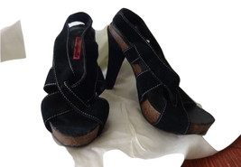 Betsey Johnson Betseyville Black Suede Leather Strappy Cork Platform Heels Sz 8M - £19.89 GBP