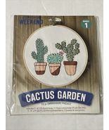 Leisure Arts 49811 Embroidery Kit Maker 6&quot; Cactus Garden Includes Hoop - €9,02 EUR