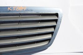 2000-2002 MERCEDES-BENZ W220 S500 FRONT BUMPER GRILLE K5889 image 4