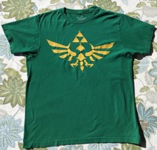 Men&#39;s Nintendo Legend of Zelda Skyward Sword Triforce Logo T-Shirt Green Sz Med - £6.96 GBP