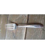 Vintage LADY FAIR by Wm Rogers 7.75&quot; Cold Meat Fork  - £9.45 GBP