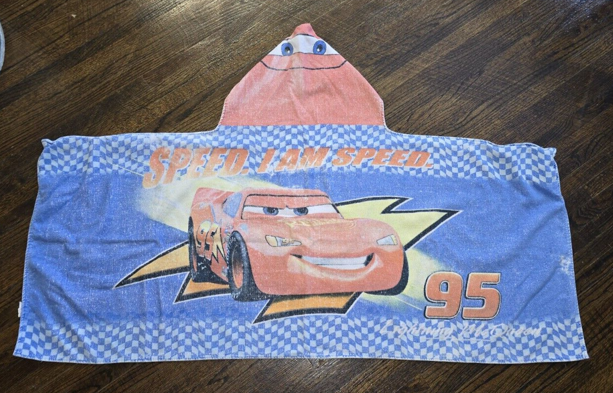 Disney Pixar Cars Hooded Towel Beach Lightning McQueen I Am Speed 21 x 49&quot; - £11.26 GBP