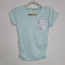 QIWEISPOR Tee-shirts, V-Neck T-Shirts, Comfortable and Stylish Tee - $460.52 MXN