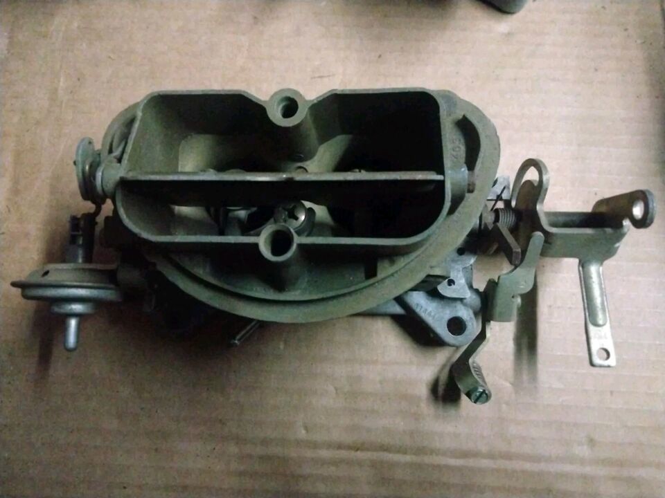 MOPAR 70 440 SIX PACK CENTER CARBURETOR,CUDA,CHALLENGER,CHARGER,GTX,SUPE... - $849.99