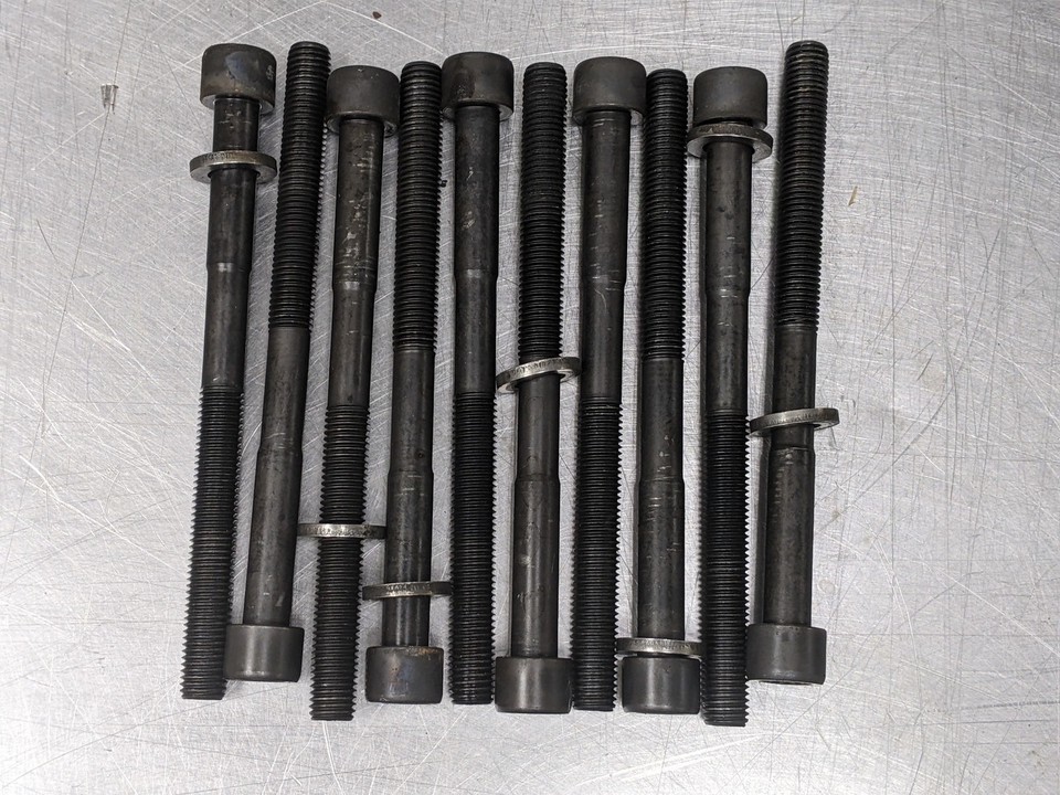 Cylinder Head Bolt Kit For 09-13 Toyota Matrix  2.4 Item image 2