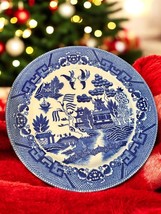 Vintage Blue Willow Dinner Plate Japan + Plate hanger 9&quot; transferware - $19.75